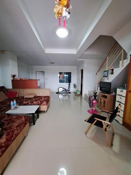 หมู่บ้านมีสุข5 อำเภอเมือง จังหวัดชลบุรี, ชลบุรี, นาป่า, เมืองชลบุรี, ชลบุรี, 84 ตร.ม., ทาวน์เฮ้าส์ ขาย, โดย ศิริภัสสร โชติประยูรศักดิ์, 500579230 - DDproperty.com