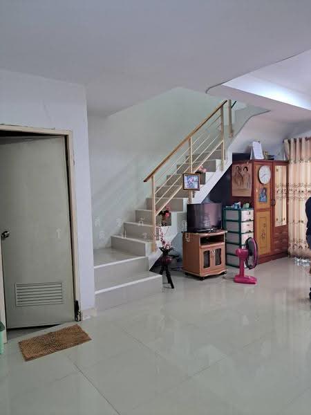 New suk 5 Village, Mueang District, Chon Buri Province, Chon Buri (Pattaya), Na Pa, Muang Chon Buri, Chon Buri (Pattaya), 3 Bedrooms, 84 sqm, Townhouse For Sale, by ศิริภัสสร โชติประยูรศักดิ์, 500579230 - DDproperty.com