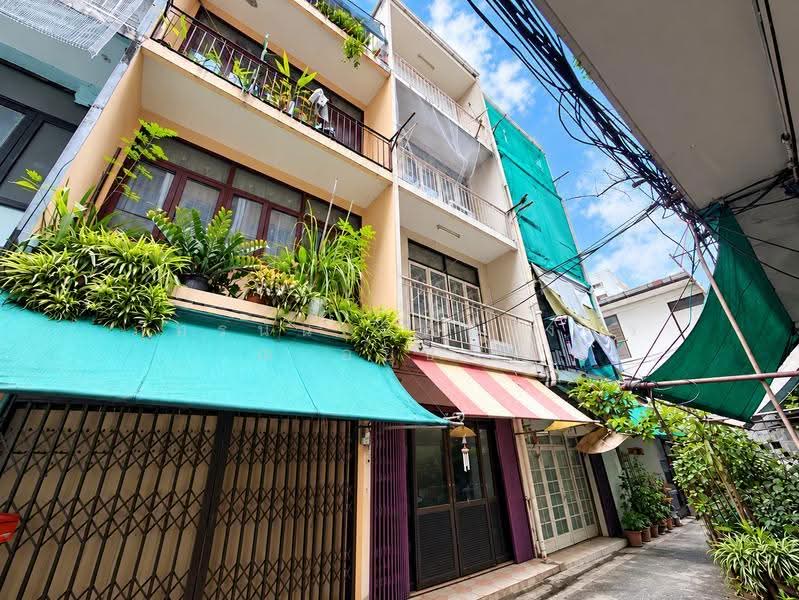 อาคารพาณิชย์ ซอยสาทร 11 แยก 1, กรุงเทพ, ยานนาวา, สาทร, กรุงเทพ, 32 ตร.ม., ตึกแถว-อาคารพาณิชย์ ขาย, โดย ภัทรนัน อิศรางกูร ณ อยุธยา, 500579234 - DDproperty.com