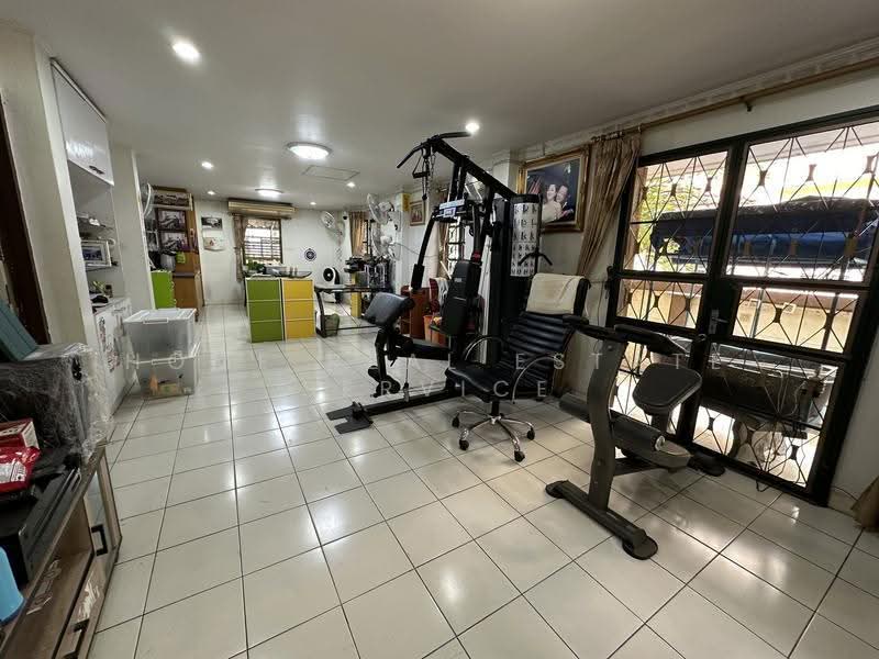 Tararom Ramkhamhaeng 150, Bangkok, Soi Ramkhamhaeng 150, Saphan Sung, Bangkok, 5 Bedrooms, 300 sqm, Single Detached House For Sale, by HOME Real Estate Service, 500579245 - DDproperty.com