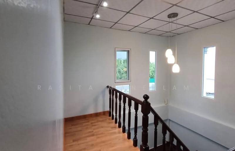 6-BR House, Bangkok, Bang Chak, Phra Khanong, Bangkok, 6 Bedrooms, 250 sqm, Single Detached House For Rent, by Rasita Maneelam, 500579256 - DDproperty.com
