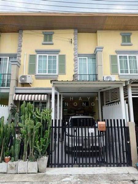Golden Town 2 Onnut-Pattanakarn, bangkok, 189 Soi On Nut 65 Yaek 14, Prawet, Bangkok, 4 Bedrooms, 134 sqm, Townhouse For Sale, by Thachaya Buanong, 500579283 - DDproperty.com