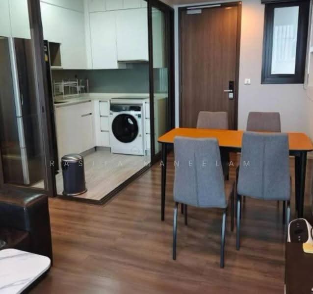 Whizdom Essence, Bangkok, 5 Piyabutr 1 Alley, Bang Chak, Phra Khanong, Bangkok, 2 Bedrooms, 55 sqm, Condo For Rent, by Rasita Maneelam, 500579301 - DDproperty.com