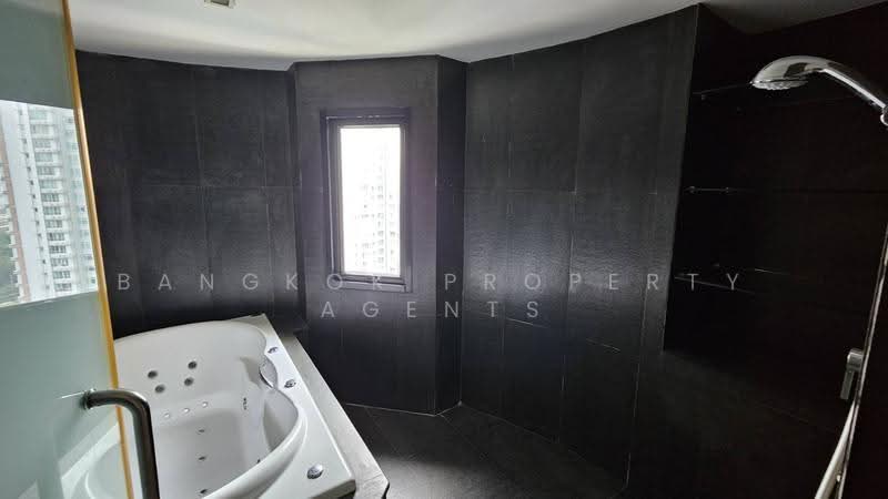 Kallista Mansion, Bangkok, 64 Soi Sukhumvit 11, Khlongtoei Nua, Watthana, Bangkok, 3 Bedrooms, 315 sqm, Condo For Rent, by BANGKOK PROPERTY AGENTS, 500579307 - DDproperty.com