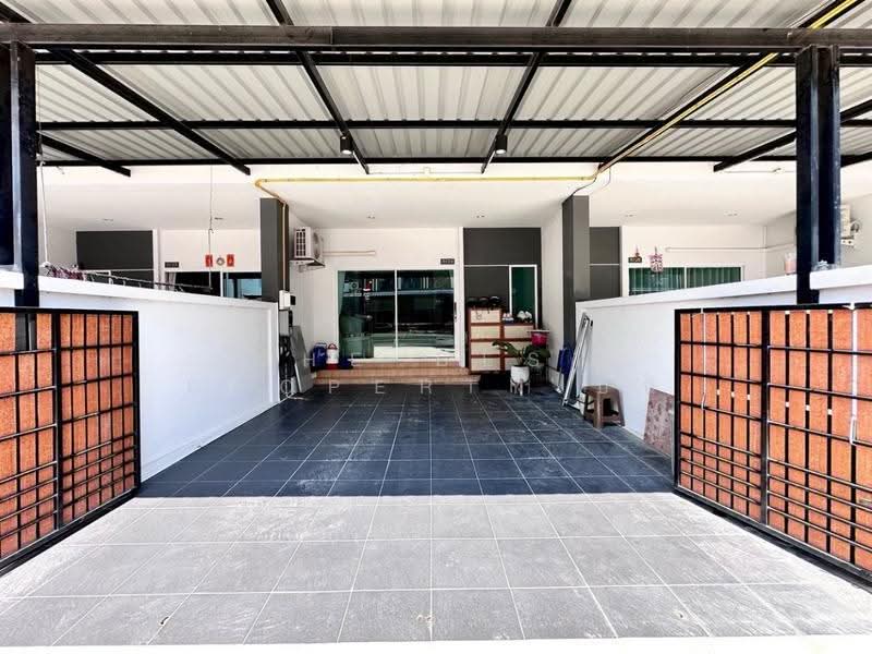 วีวัลเลย์ บ้านสวนซอย11-หนองข้างคอก, Chon Buri (Pattaya), Nong Ri, Muang Chon Buri, Chon Buri (Pattaya), 4 Bedrooms, 100 sqm, Townhouse For Sale, by The Best Property ปิ่น, 500579318 - DDproperty.com