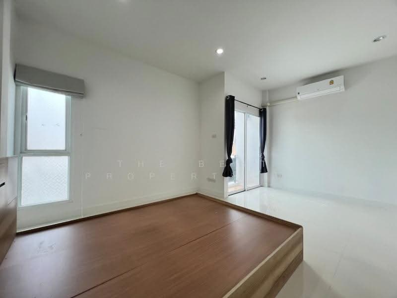 วีวัลเลย์ บ้านสวนซอย11-หนองข้างคอก, Chon Buri (Pattaya), Nong Ri, Muang Chon Buri, Chon Buri (Pattaya), 4 Bedrooms, 100 sqm, Townhouse For Sale, by The Best Property ปิ่น, 500579318 - DDproperty.com