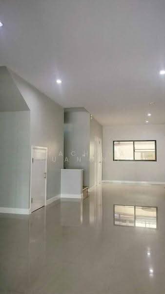 undefined, Bangkok, Saphan Sung, Bangkok, 3 Bedrooms, 205 sqm, Townhouse For Sale, by Thachaya Buanong, 500579329 - DDproperty.com