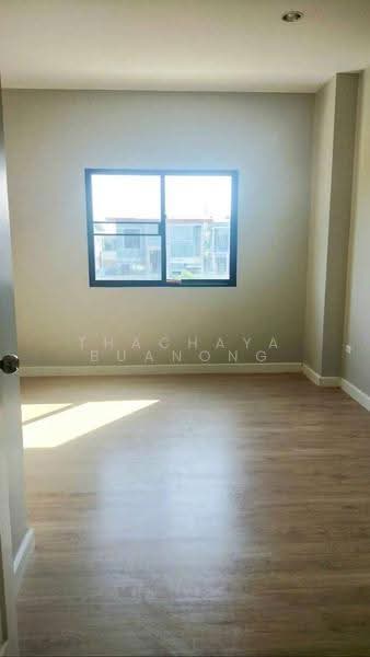 undefined, Bangkok, Saphan Sung, Bangkok, 3 Bedrooms, 205 sqm, Townhouse For Sale, by Thachaya Buanong, 500579329 - DDproperty.com