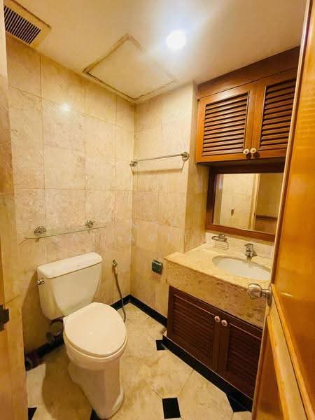 Sarin Place, Bangkok, Ratchadaphisek, Lat Yao, Chatuchak, Bangkok, 2 Bedrooms, 86 sqm, Condo For Sale, by Nop Satjavitvisarn, 500579337 - DDproperty.com