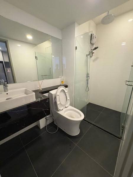 Knightsbridge Space Ratchayothin, Bangkok, Phaholyothin Road, Chatuchak, Bangkok, 1 Bedroom, 37 sqm, Condo For Rent, by Nop Satjavitvisarn, 500579368 - DDproperty.com
