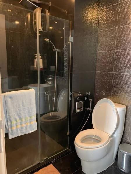 Rhythm Sukhumvit 36-38, Bangkok, 55 Soi Sukhumvit 36, Sukhumvit Road, Phra Kanong, Khlong Toei, Bangkok, 1 Bedroom, 33 sqm, Condo For Rent, by Patcharames Pattharapornviboon, 500579380 - DDproperty.com