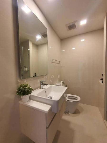 Centric Ratchayothin, Bangkok, 1656 Phahonyothin Rd, Lat Yao, Chatuchak, Bangkok, 2 Bedrooms, 39 sqm, Condo For Sale, by Nop Satjavitvisarn, 500579384 - DDproperty.com