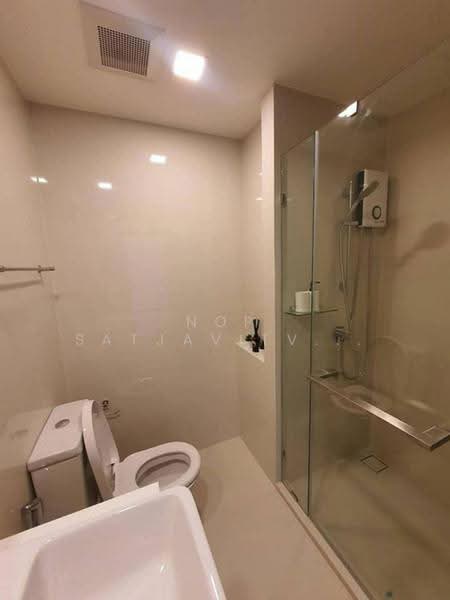 Centric Ratchayothin, Bangkok, 1656 Phahonyothin Rd, Lat Yao, Chatuchak, Bangkok, 2 Bedrooms, 39 sqm, Condo For Sale, by Nop Satjavitvisarn, 500579384 - DDproperty.com