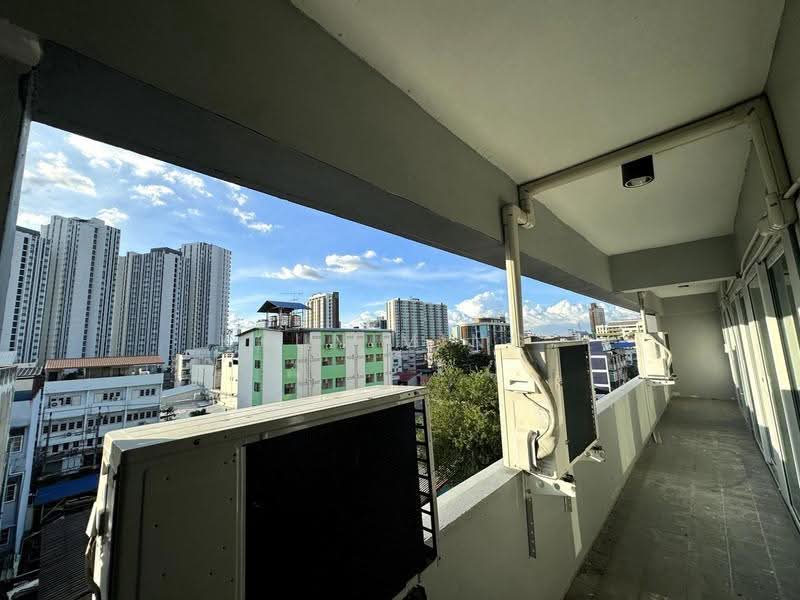 6-Story Building + Rooftop | 18 Bedrooms | Huai Khwang Soi Pracha Uthit 18 & 20(SPSMG241), Bangkok, ซอยประชาอุทิศ 18 & 20, Huai Khwang, Bangkok, , 2,000 sqm, Shophouse For Sale, by Khun Ming, 500579416 - DDproperty.com