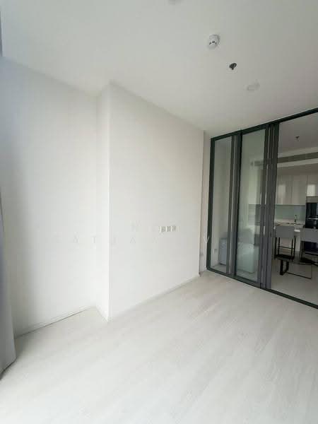 Mazarine Ratchayothin, Bangkok, Soi Phahonyothin 30, Phahonyothin Road, Chan Kasem, Chatuchak, Bangkok, 1 Bedroom, 42 sqm, Condo For Rent, by Nop Satjavitvisarn, 500579423 - DDproperty.com