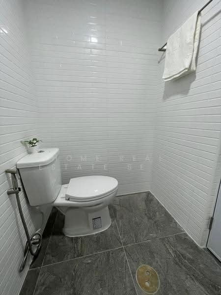 เค.ซี.เนเชอรัล วิลล์ รามคำแหง, bangkok, Saphan Sung, Bangkok, 2 Bedrooms, 100 sqm, Townhouse For Sale, by HOME Real Estate Service, 500579456 - DDproperty.com