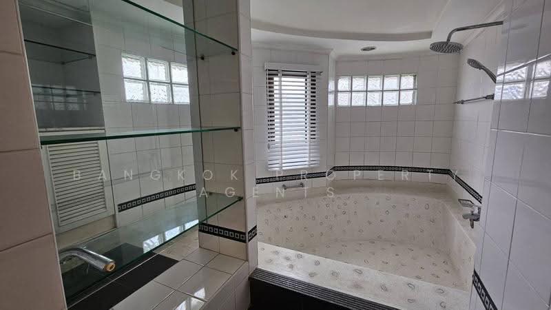 Kallista Mansion, Bangkok, 64 Soi Sukhumvit 11, Khlongtoei Nua, Watthana, Bangkok, 3 Bedrooms, 314 sqm, Condo For Sale, by BANGKOK PROPERTY AGENTS, 500579485 - DDproperty.com