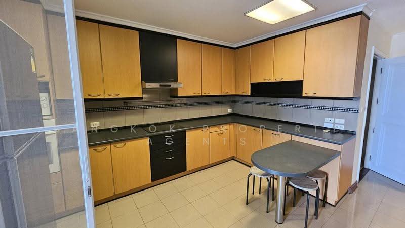 Kallista Mansion, Bangkok, 64 Soi Sukhumvit 11, Khlongtoei Nua, Watthana, Bangkok, 3 Bedrooms, 314 sqm, Condo For Sale, by BANGKOK PROPERTY AGENTS, 500579485 - DDproperty.com