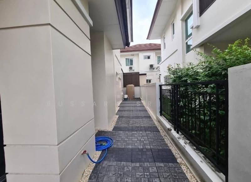 The Centro Onnut-Wongwaen, bangkok, Lat Krabang Road, Lat Krabang, Bangkok, 3 Bedrooms, 240 sqm, Single Detached House For Sale, by Bussara Sri-At, 500579496 - DDproperty.com