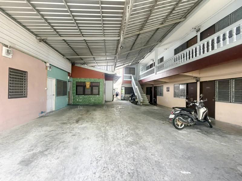 กิจการห้องเช่าพร้อมที่ดิน ซอยเทศบาล 1 ลำลูกกา, pathum-thani, Lam Luk Ka, Pathum Thani, , 424 sqm, Business For Sale, by ภัทรนัน อิศรางกูร ณ อยุธยา, 500579497 - DDproperty.com