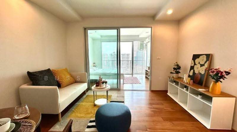 Abstracts Phahonyothin Park, Bangkok, 1076 Phahonyothin Road, Jom Phon, Chatuchak, Bangkok, 1 Bedroom, 38 sqm, Condo For Sale, by Bussara Sri-At, 500579517 - DDproperty.com