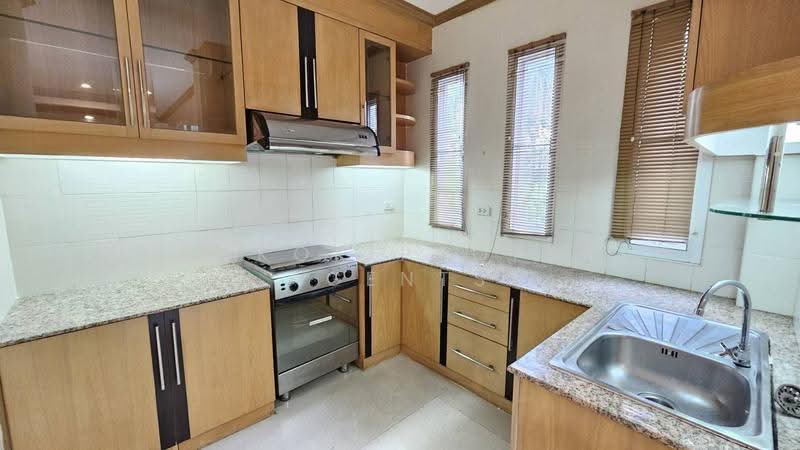 El Patio, Bangkok, Soi Sukhumvit 31, Khlong Tan Nua, Watthana, Bangkok, 2 Bedrooms, 95 sqm, Condo For Rent, by BANGKOK PROPERTY AGENTS, 500579518 - DDproperty.com