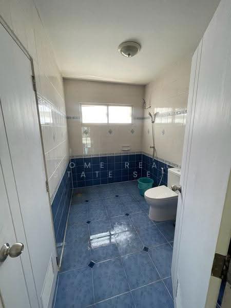 บ้านเดี่ยวซอยร่มเกล้า 32, bangkok, Khlong Sam Prawet, Lat Krabang, Bangkok, 3 Bedrooms, 450 sqm, Single Detached House For Sale, by HOME Real Estate Service, 500579527 - DDproperty.com