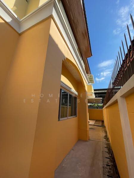 บ้านเดี่ยวซอยร่มเกล้า 32, bangkok, Khlong Sam Prawet, Lat Krabang, Bangkok, 3 Bedrooms, 450 sqm, Single Detached House For Sale, by HOME Real Estate Service, 500579527 - DDproperty.com