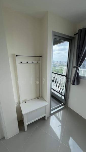 Asakan Place Srinakarin, Bangkok, 617 Srinakarin Road, Suan Luang, Suan Luang, Bangkok, 2 Bedrooms, 43 sqm, Condo For Rent, by Ketkanok Sungthong, 500579534 - DDproperty.com