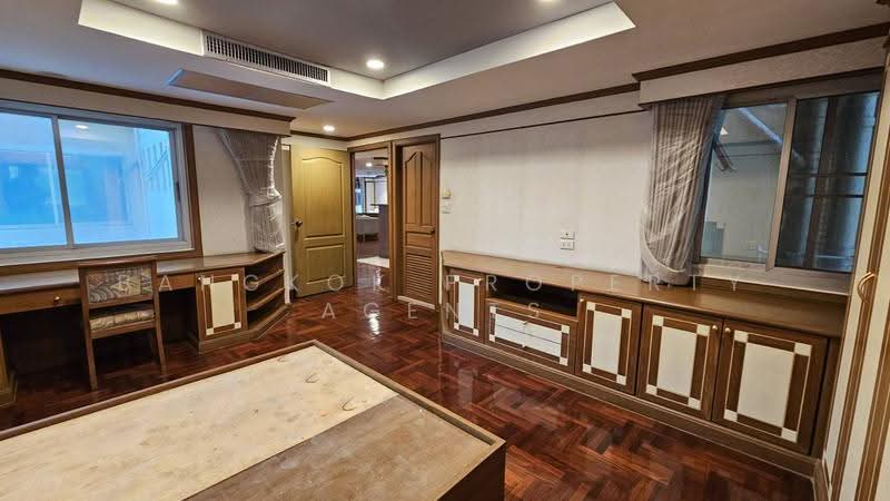 33 Residence, Bangkok, 92 Sukhumvit 33 Alley, Khlong Tan Nua, Watthana, Bangkok, 2 Bedrooms, 144 sqm, Condo For Rent, by BANGKOK PROPERTY AGENTS, 500579625 - DDproperty.com