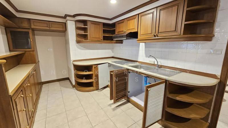 33 Residence : 33 เรสซิเด้นซ์, กรุงเทพ, 92 ซอย สุขุมวิท 33, คลองตันเหนือ, วัฒนา, กรุงเทพ, 144 ตร.ม., คอนโด ให้เช่า, โดย BANGKOK PROPERTY AGENTS, 500579625 - DDproperty.com