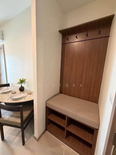 The Base Phetchaburi-Thonglor, Bangkok, Phetchaburi Rd, Bang Kapi, Huai Khwang, Bangkok, 1 Bedroom, 32 sqm, Condo For Rent, by Agentbkk, 500579636 - DDproperty.com