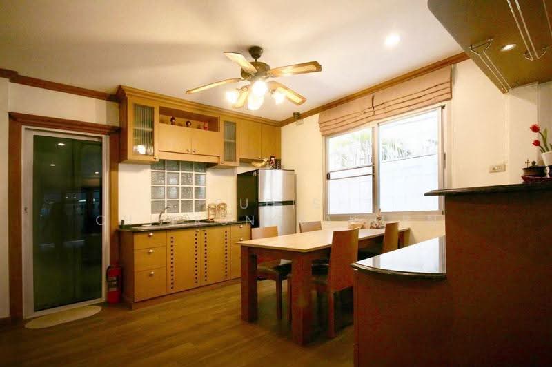 บ้านเดี่ยว 2 ชั้นให้เช่า อารีย์ – ประดิพัทธิ์ ทำเลใจกลางเมือง, กรุงเทพ, พญาไท, กรุงเทพ, 175 ตร.ม., บ้านเดี่ยว ให้เช่า, โดย Pudis Chitrungsakorn, 500579643 - DDproperty.com