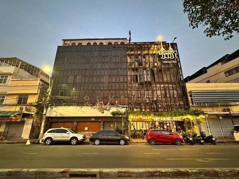 5-BR House, Bangkok, Praborommaharatchawang, Phra Nakhon, Bangkok, 5 Bedrooms, 78 sqm, Single Detached House For Sale, by Poomphat Tienthongsakul, 500579682 - DDproperty.com