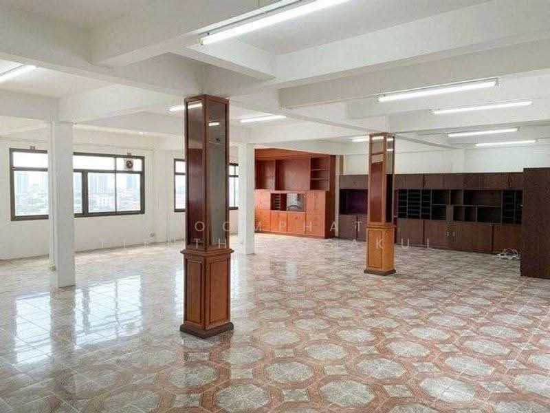 5-BR House, Bangkok, Praborommaharatchawang, Phra Nakhon, Bangkok, 5 Bedrooms, 78 sqm, Single Detached House For Sale, by Poomphat Tienthongsakul, 500579682 - DDproperty.com