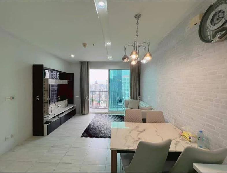 Siri At Sukhumvit, Bangkok, 902 Sukhumvit Road, Phra Kanong, Khlong Toei, Bangkok, 2 Bedrooms, 68 sqm, Condo For Rent, by Rasita Maneelam, 500579686 - DDproperty.com