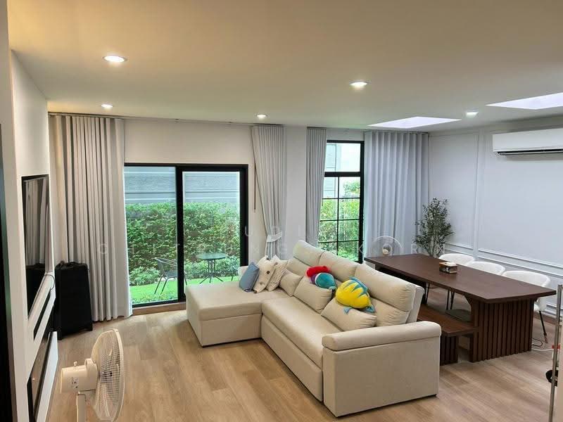 ทาวน์โฮม 3 ชั้นให้เช่า - บ้านกลางเมือง คลาสเซ่ รัชโยธิน, กรุงเทพ, สามเสนใน, พญาไท, กรุงเทพ, 250 ตร.ม., ทาวน์เฮ้าส์ ให้เช่า, โดย Pudis Chitrungsakorn, 500579735 - DDproperty.com