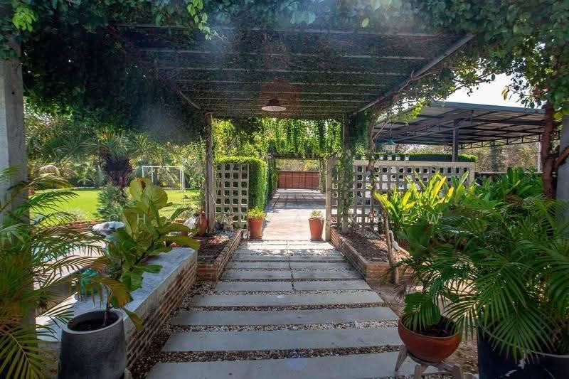 3-BR Villa, Prachuap Khiri Khan, Hua Hin, Prachuap Khiri Khan, 3 Bedrooms, 183 sqm, Villa For Sale, by Chama Kamkaew, 500579740 - DDproperty.com