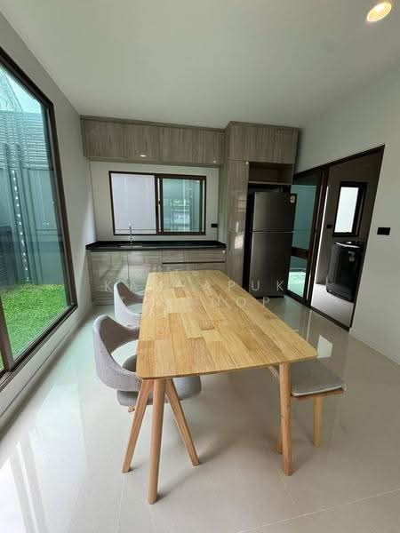 Burasiri Krungthep Kreetha, bangkok, 95 Soi Pracha Ruam Chai, Hua Mak, Bang Kapi, Bangkok, 4 Bedrooms, 196 sqm, Single Detached House For Rent, by Kanyapuk Tinanop, 500579779 - DDproperty.com