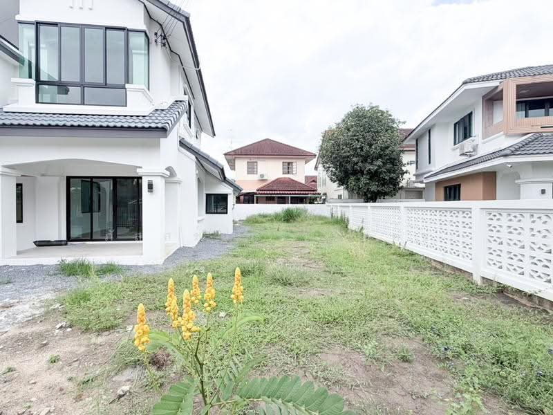 Chonlada Bangbuathong, Nonthaburi, Bang Kruai - Sai Noi Road, Bang Bua Thong, Nonthaburi, 4 Bedrooms, 250 sqm, Single Detached House For Sale, by ภัสสร์ปภา นิลคช, 500579814 - DDproperty.com