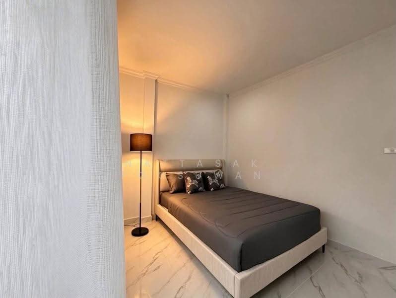 4-BR House, Chon Buri (Pattaya), Nong Pru, Bang Lamung (Pattaya), Chon Buri (Pattaya), 4 Bedrooms, 300 sqm, Single Detached House For Sale, by Nattasak Poosuwan, 500579825 - DDproperty.com