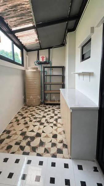 4-BR House, Bangkok, Wang Thonglang, Bangkok, 4 Bedrooms, 400 sqm, Single Detached House For Sale, by Kanyapuk Tinanop, 500579826 - DDproperty.com
