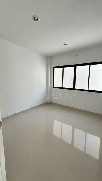 บ้าน 4-ห้องนอน, กรุงเทพ, วังทองหลาง, กรุงเทพ, 400 ตร.ม., บ้านเดี่ยว ขาย, โดย Kanyapuk Tinanop, 500579826 - DDproperty.com
