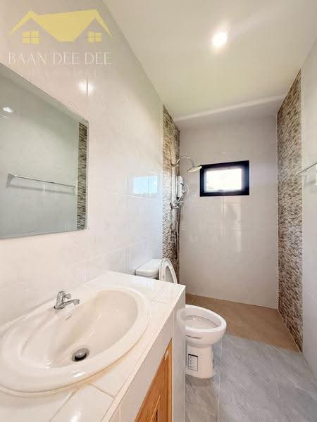 Luxury Pool Villa for Rent near Charoen Charoen Market, Rental Price: 40,000 THB / month No.13P010, Chiang Mai, San Kamphaeng, San Kamphaeng, Chiang Mai, 3 Bedrooms, 193 sqm, Single Detached House For Rent, by Baandeedee Chiangmai, 500579845 - DDproperty.com