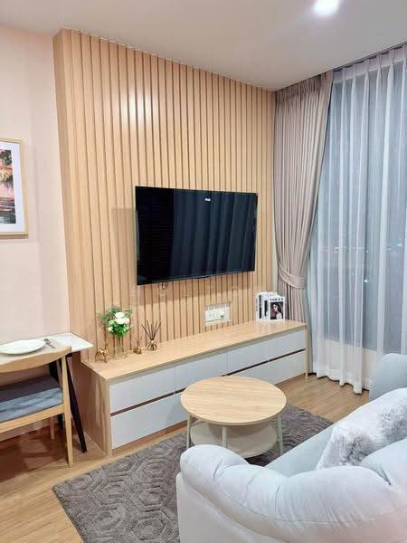 Cloud Thonglor-Phetchaburi, Bangkok, 1986 New Petchaburi Road, Bang Kapi, Huai Khwang, Bangkok, 1 Bedroom, 32 sqm, Condo For Rent, by Holtop Property, 500579895 - DDproperty.com