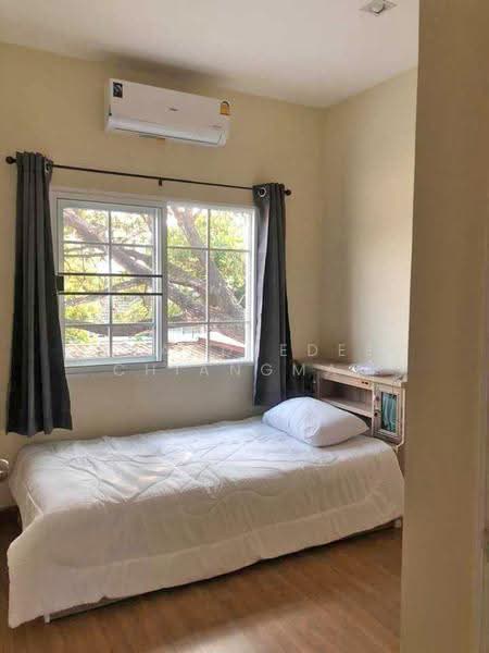 Townhome for rent near Meechok Plaza, Chiang Mai Rental Price: 18,500 THB / month Property No.5H180, Chiang Mai, San Phi Sua, Muang Chiang Mai, Chiang Mai, 4 Bedrooms, 100 sqm, Townhouse For Rent, by Baandeedee Chiangmai, 500579904 - DDproperty.com