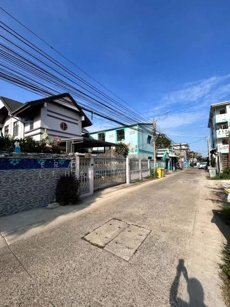 ขายถูก !! ใกล้ตลาดหนามแดง เทพารักษ์ ทำเลดีใกล้ ค้าขายได้, Samut Prakan, Thepharak, Muang Samut Prakarn, Samut Prakan, 4 Bedrooms, 185 sqm, Single Detached House For Sale, by ERA Holding (Thailand) Co., Ltd., 500579907 - DDproperty.com