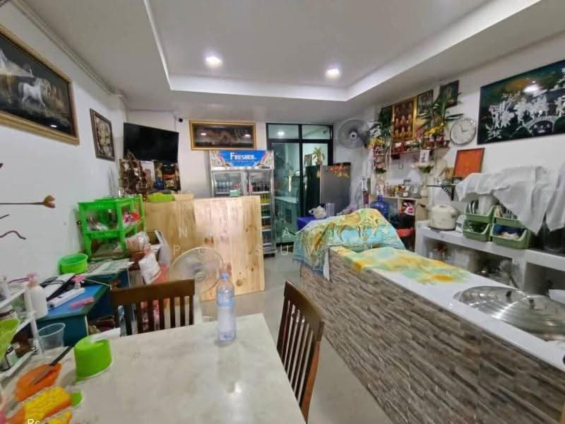 4-BR Townhouse, Chon Buri (Pattaya), Huai Yai, Bang Lamung (Pattaya), Chon Buri (Pattaya), 4 Bedrooms, 445 sqm, Townhouse For Sale, by Nattasak Poosuwan, 500579916 - DDproperty.com