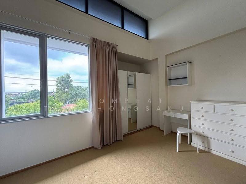 Nirvana Beyond Lite Rama 9, Bangkok, Soi Krungthep Kreetha 32, Saphan Sung, Bangkok, 4 Bedrooms, 370 sqm, Single Detached House For Sale, by Poomphat Tienthongsakul, 500579936 - DDproperty.com