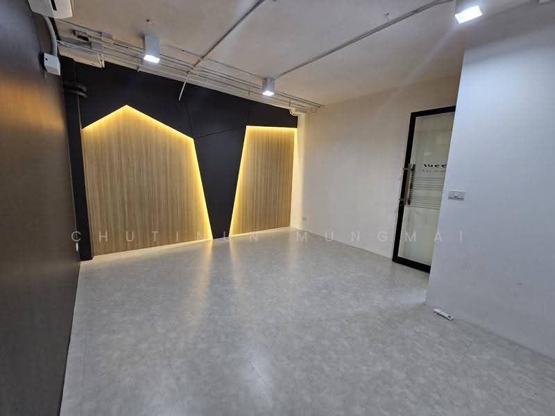 For Rent: 2nd Floor in BTS Chong Nonsi Walking Distance, bangkok, BTS ช่องนนทรี, Silom, Bang Rak, Bangkok, , 110 sqm, Retail Space For Rent, by Chutinun Mungmai, 500579952 - DDproperty.com